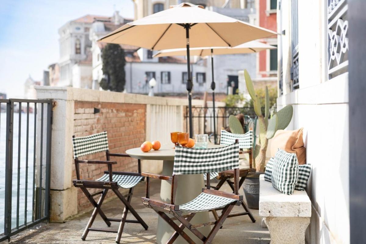 Terrazza Momon Apartment Venesia Bagian luar foto